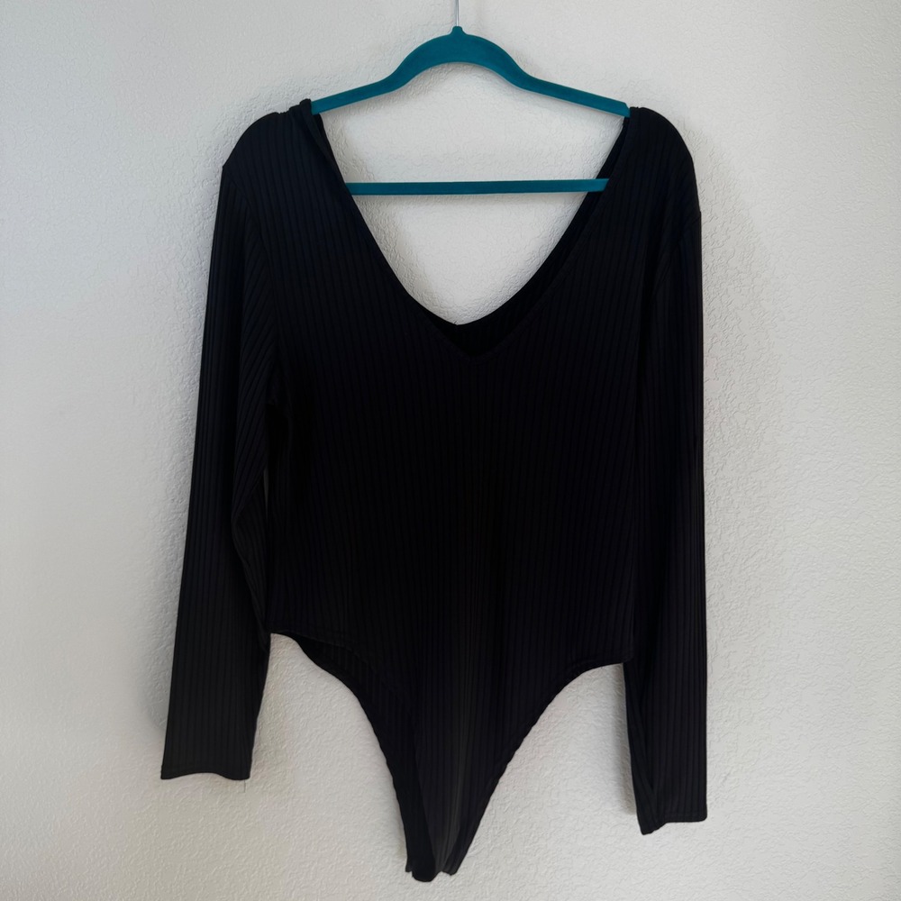 Womens Black Long Sleeve V Neck‎ Ribbed Bodysuit